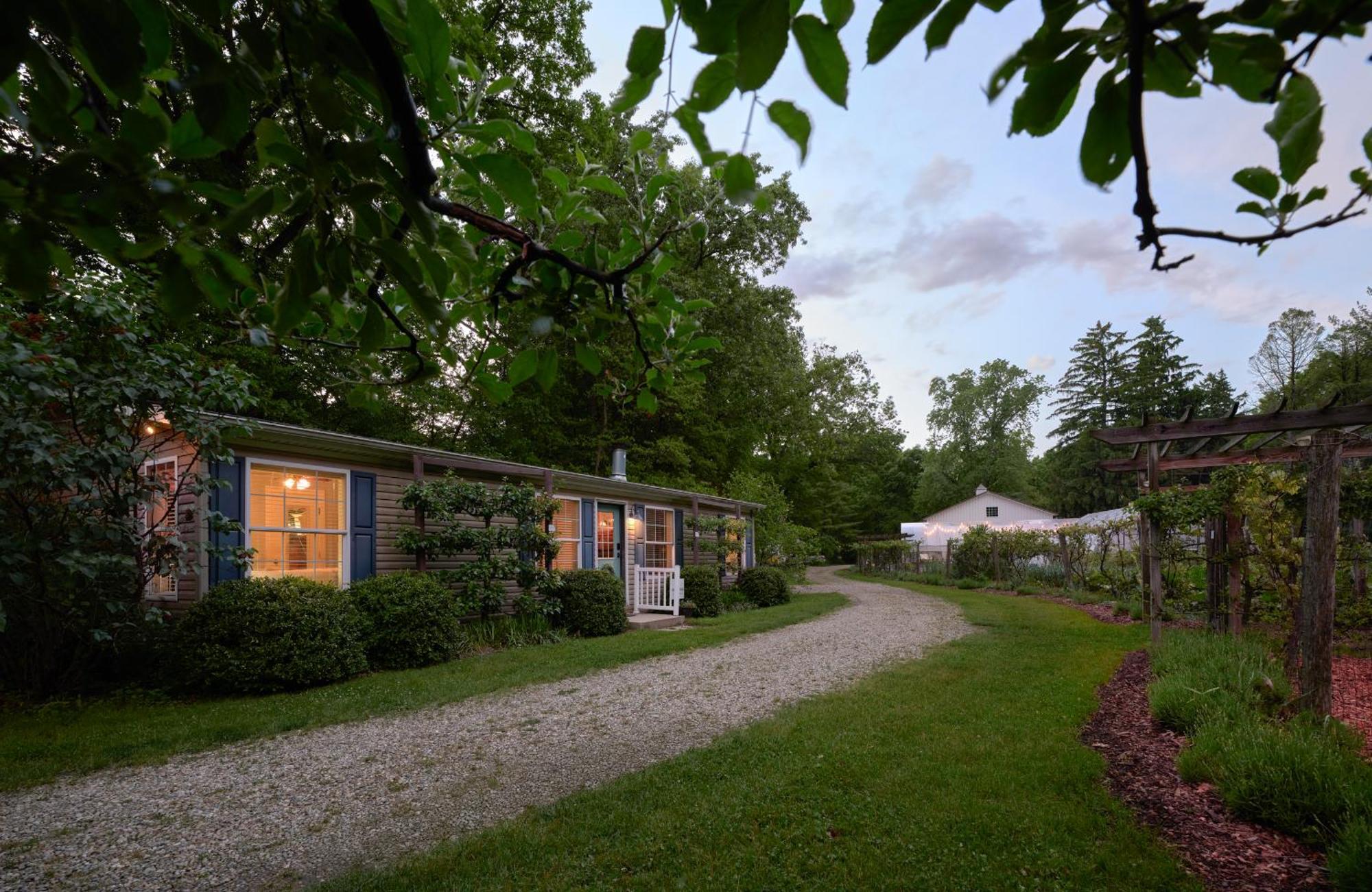 Goldberry Woods- A Modern Farm Resort Union Pier Eksteriør bilde